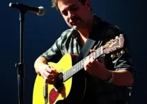Zeca Baleiro Mambo Só